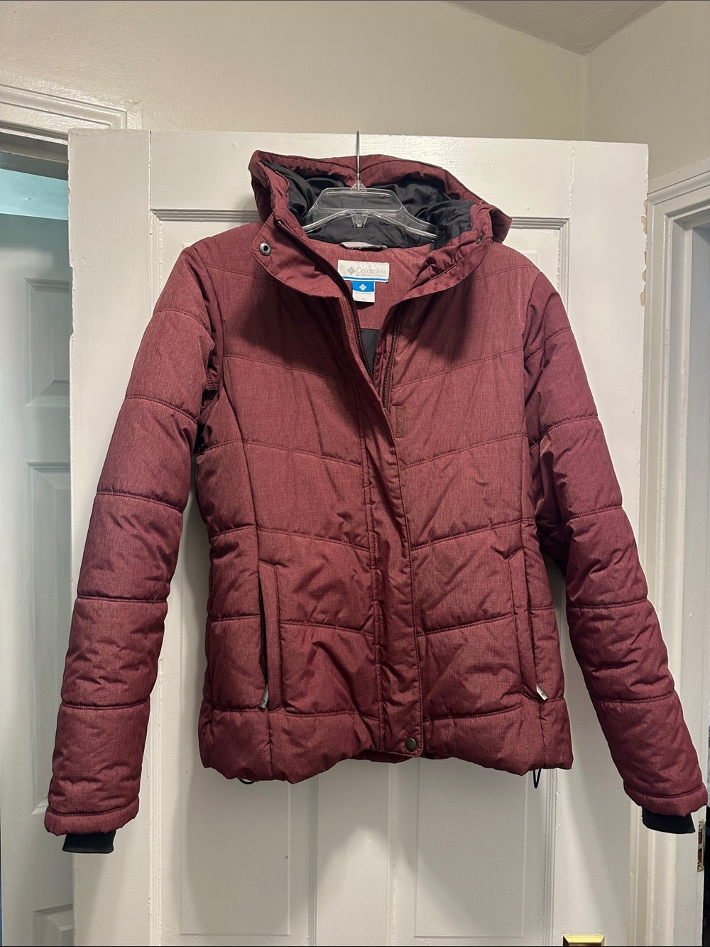Columbia Women's Hooded Quilted Puffer Jacket - Burgundy